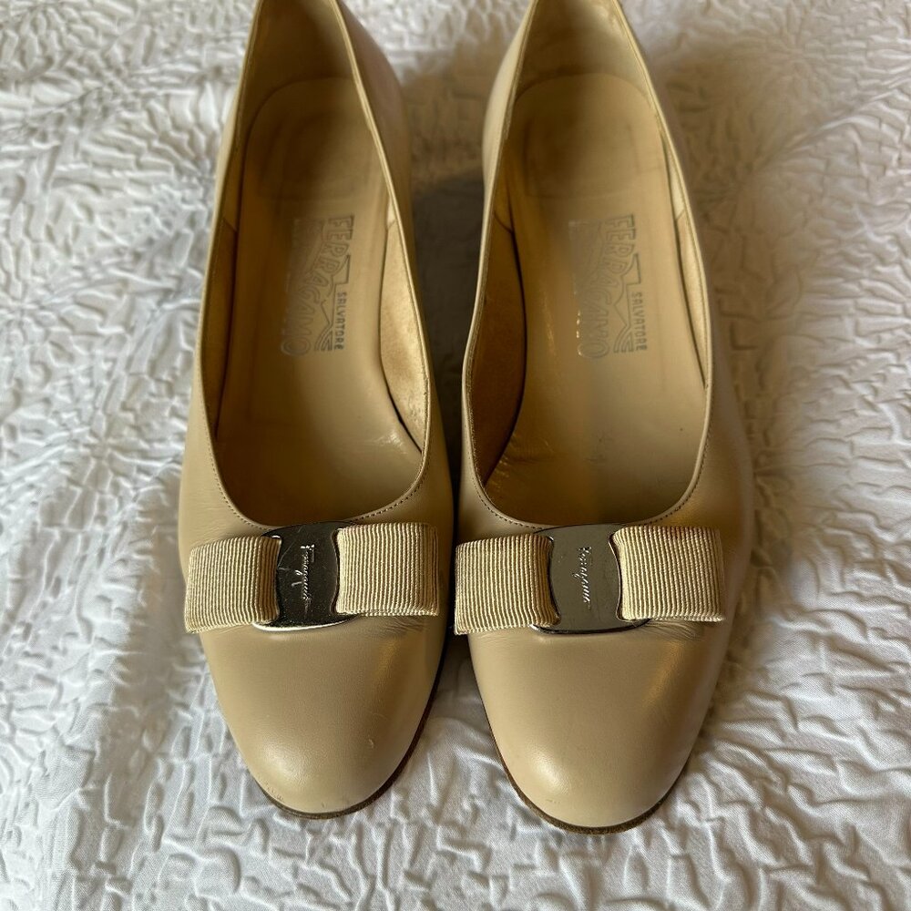 Tan/Beige Ferragamo pumps